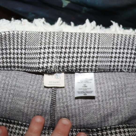 Plus Size Women’s Houndstooth Terra & Sky Dress Pants - Picture 2 of 2